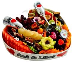 מגש פירות BIG LOVE (עד 15 סועדים)